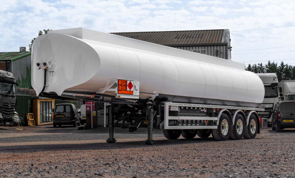 2024 RTN/Lakeland 42,800LTR, 6 Compartment, Tri Axle ADR Fuel Tanker Trailer